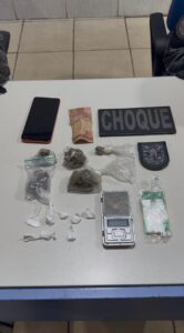 CHOQUE FLAGRA “DISK DROGA” E PRENDE SUSPEITO COM&hellip;