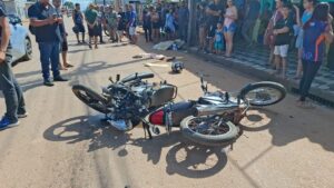 COLISÃO FRONTAL ENTRE MOTOCICLETAS TERMINA COM UM MORTO&hellip;