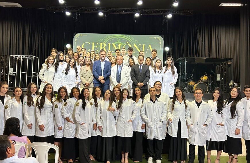 FIMCA Vilhena realiza segunda Cerimônia do Jaleco para turmas de Medicina