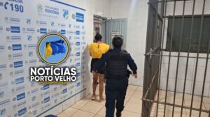 Crianças são encontradas sozinhas em apartamento em condições&hellip;