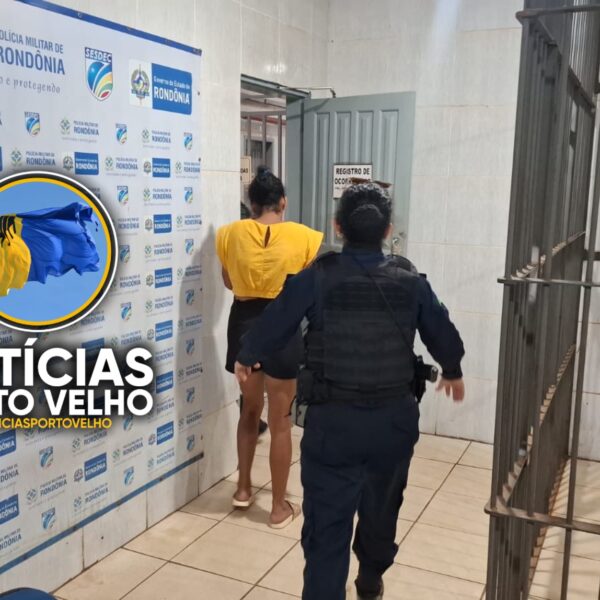 Crianças são encontradas sozinhas em apartamento em condições precárias; caso choca moradores