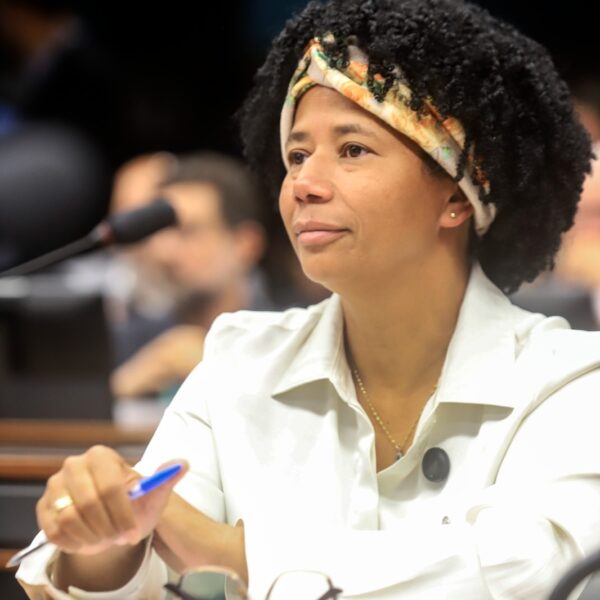 Sílvia Cristina lidera com mais relatorias de projetos na Câmara dos Deputados