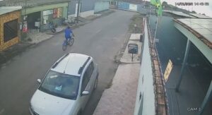 ASSALTANTE DE BICICLETA AMEAÇA COMERCIANTE COM FACA E&hellip;