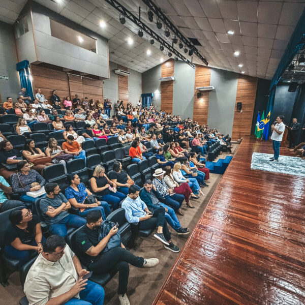 Porto Velho reforça saúde pública com posse de 109 novos servidores municipais