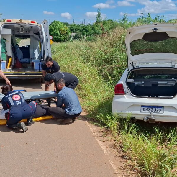 Grávida de 34 anos sofre mal súbito, perde controle de carro e cai em vala na Avenida Rio de Janeiro,&hellip;