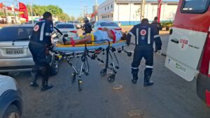 MOTOCICLISTA FICA GRAVEMENTE FERIDA EM ACIDENTE ENVOLVENDO SUZUKI&hellip;