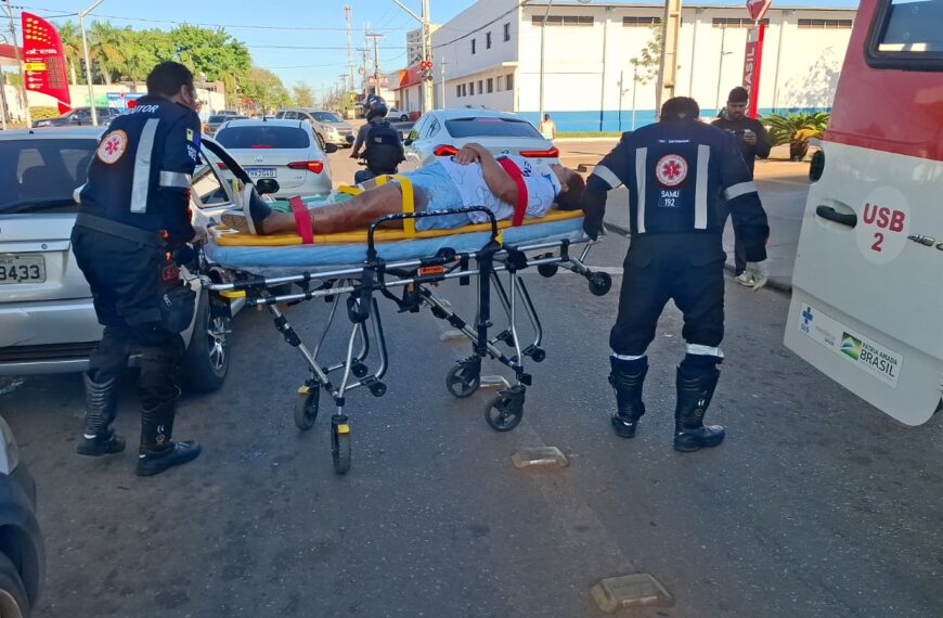 MOTOCICLISTA FICA GRAVEMENTE FERIDA EM ACIDENTE ENVOLVENDO SUZUKI DK 160 NA AVENIDA RIO DE JANEIRO