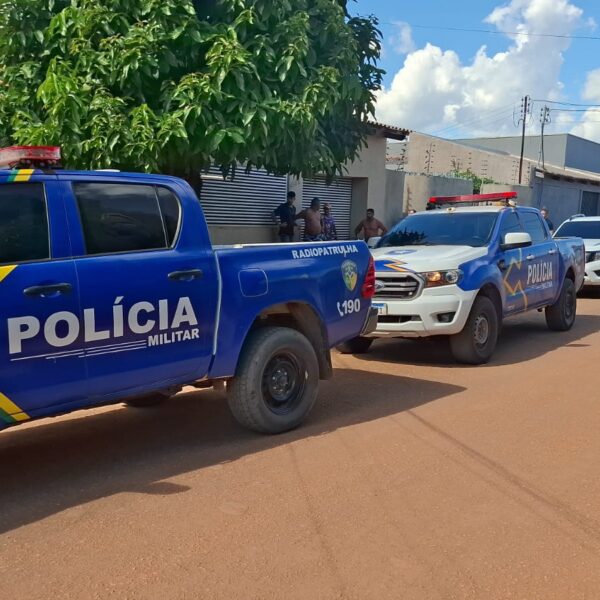 CRIMINOSOS INVADEM CASA DE POLICIAL MILITAR EM RESIDENCIAL E MOBILIZAM GRANDE CERCO EM PORTO VELHO