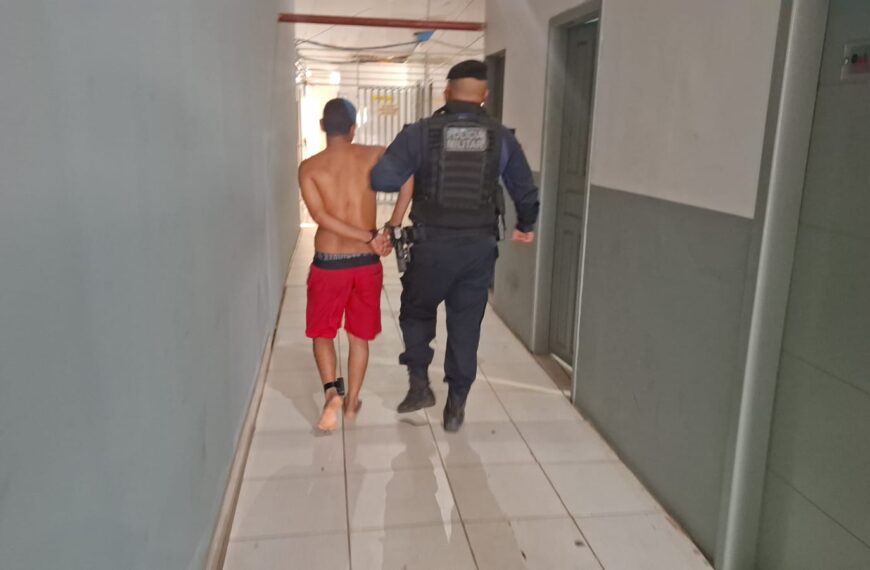 Tornozelado é preso com drogas, balança de precisão e placas de motos roubadas em Porto Velho