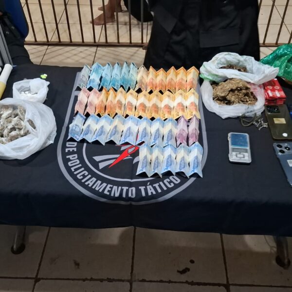 Operação contra o crime organizado desarticula ponto de tráfico, apreende drogas e expõe criança a ambiente criminoso em Porto Velho
