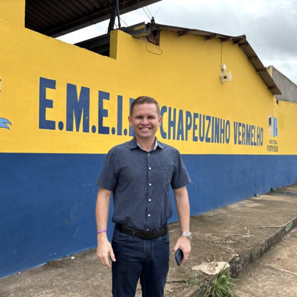 VEREADOR PASTOR BRUNO LUCIANO VISITA A ESCOLA MUNICIPAL DE EDUCAÇÃO INFANTIL E ENSINO FUNDAMENTAL CHAPEUZINHO VERMELHO E REFORÇA COMPROMISSO COM&hellip;