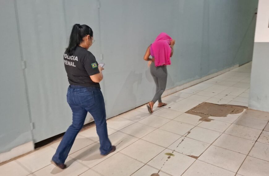 MULHER DE 27 ANOS É PRESA AO TENTAR ENTRAR COM 17 PORÇÕES DE MACONHA ESCONDIDAS NO ESTÔMAGO EM PRESÍDIO DE&hellip;