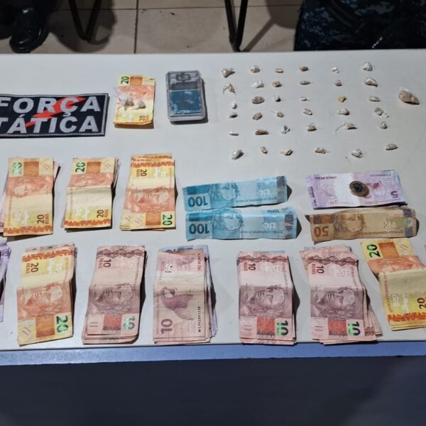 FORÇA TÁTICA DO 5º BATALHÃO PRENDE DUPLA POR TRÁFICO NA REGIÃO CENTRAL DE PORTO VELHO