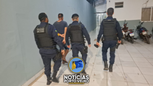 Homem é preso após tentar furtar pacotes de&hellip;