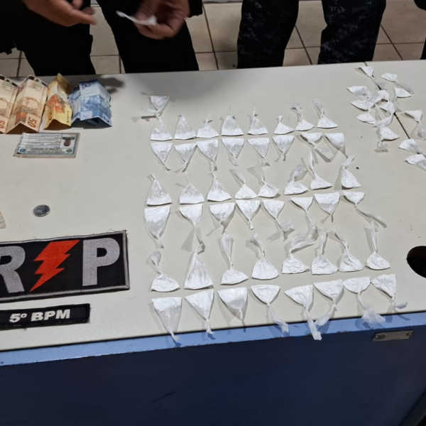 Polícia Militar apreende drogas, dinheiro e máquina de cartão durante operação de combate ao crime em Porto Velho