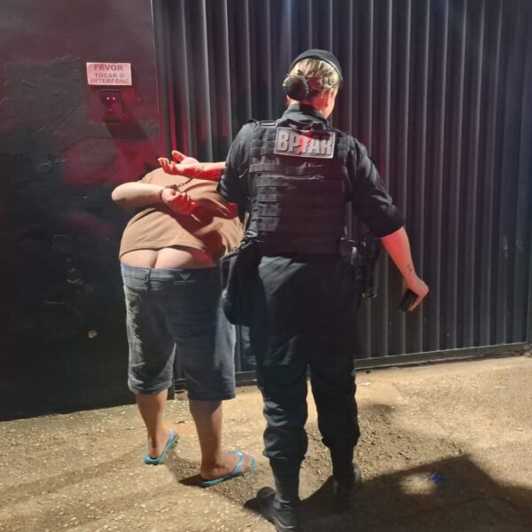 TRÊS SUSPEITOS SÃO PRESOS COM REVÓLVER DURANTE OPERAÇÃO CONTRA FACÇÕES EM PORTO VELHO