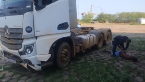 Tenente Vinícius do BOPE prende motorista de carreta&hellip;