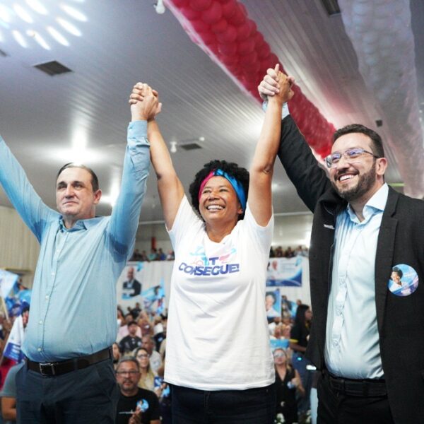 Silvia Cristina convida para convenção da federação União Progressista
