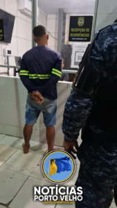 Homem é preso com maconha, dinheiro e balança&hellip;