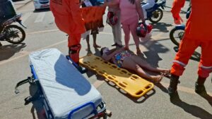 ACIDENTE ENTRE CARRO E MOTO DEIXA MOTOCICLISTA FERIDA&hellip;