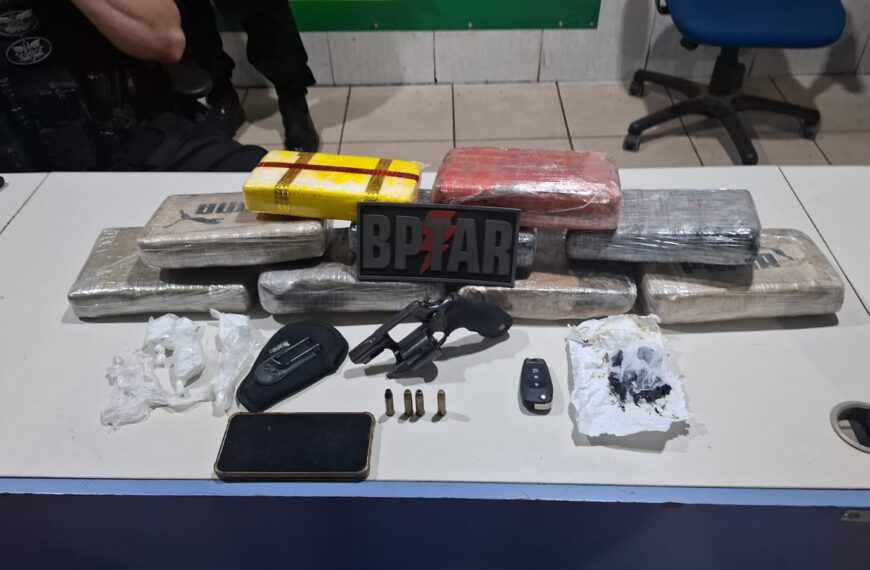 TRAFICANTE DE 32 ANOS É PRESO COM GRANDE QUANTIDADE DE DROGAS DURANTE AÇÃO DO BPTAR NO BAIRRO APONIÃ