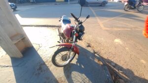 MOTOCICLISTA FICA FERIDA APÓS GRAVE ACIDENTE EM CRUZAMENTO&hellip;