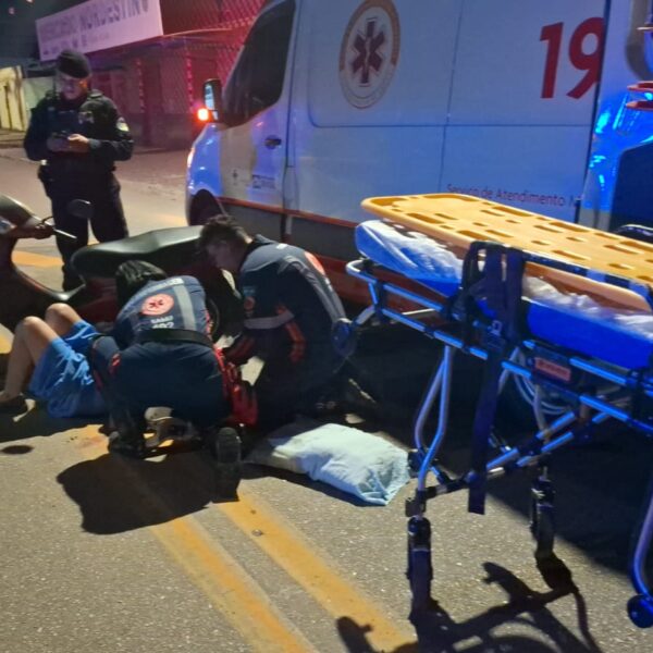 JOVEM FICA GRAVEMENTE FERIDA E ESPERA MAIS DE UMA HORA POR RESGATE APÓS QUEDA DE MOTO