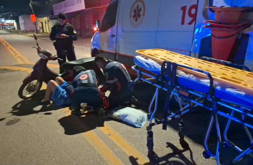 JOVEM FICA GRAVEMENTE FERIDA E ESPERA MAIS DE UMA HORA POR RESGATE APÓS QUEDA DE MOTO