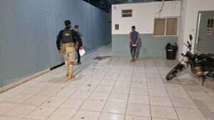 PRF PRENDE DOIS FORAGIDOS DA JUSTIÇA DURANTE FISCALIZAÇÕES&hellip;