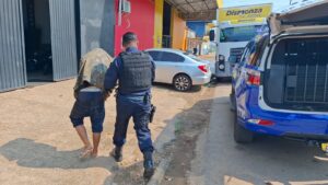 ADOLESCENTE DE 17 ANOS É APREENDIDO COM DROGAS&hellip;