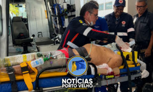 IDOSO É ATROPELADO POR CAMINHÃO E FICA EM&hellip;