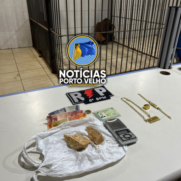 HOMEM DE 30 ANOS É PRESO COM QUASE 100 GRAMAS DE CRACK NO TANCREDO NEVES