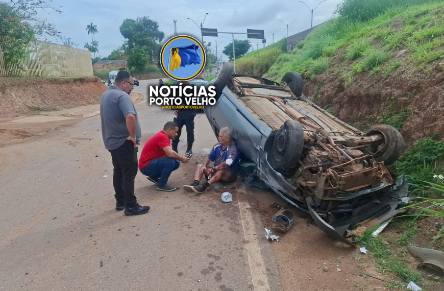 Idoso fica ferido após carro perder o controle e capotar na Rua da Beira, em Porto Velho