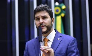 Maurício Carvalho defende investigação sobre Moraes e afirma&hellip;